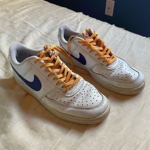 Court Vision Low NBA "Los Angeles Lakers" sneakers size 8.5 a little dirty